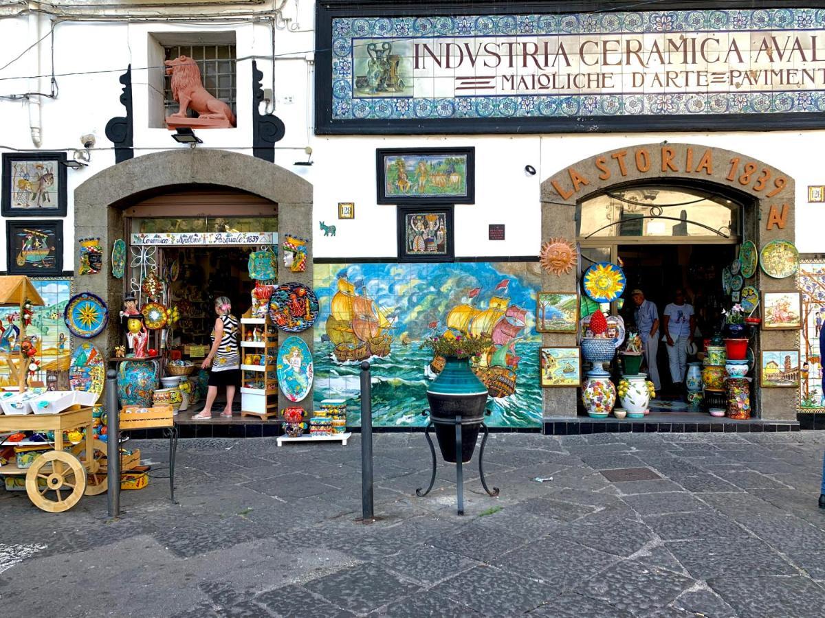 شقة La Finestra Sul Duomo, Amalfi Coast Vietri المظهر الخارجي الصورة